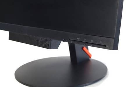 thinkcentre tio24gen3