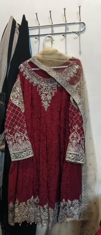 3 Piece chiffon dress 10/10 condition