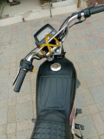 Honda CD 70 ganion original Tanki tapy k sath