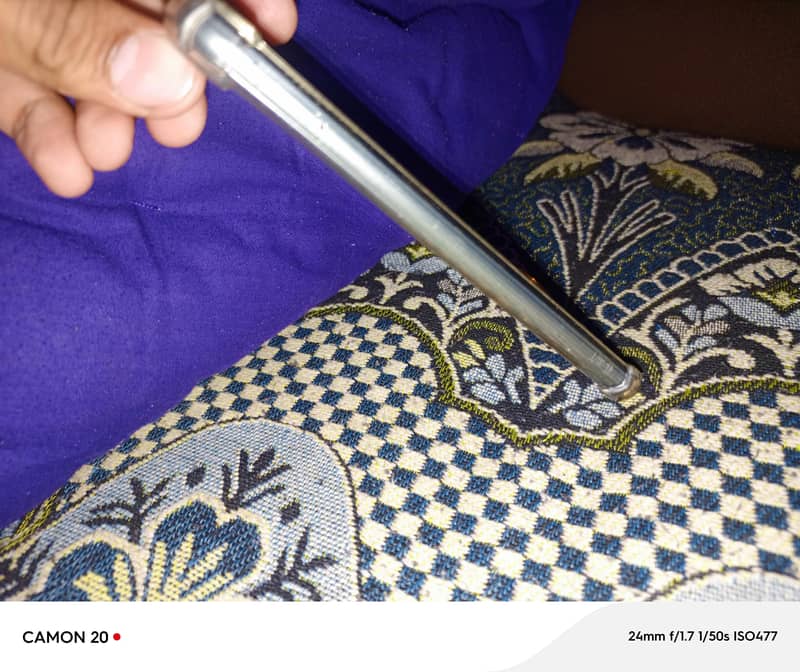 Good Condition Mobile 3