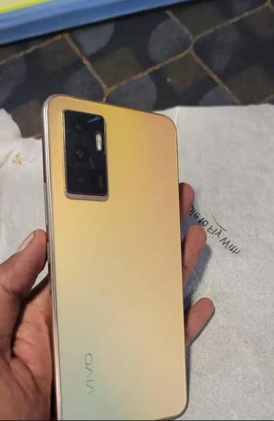 vivo v23e 8 128 good condition