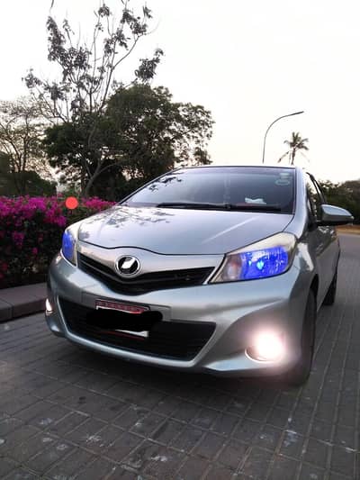 Toyota vitz13/17 fully genioun