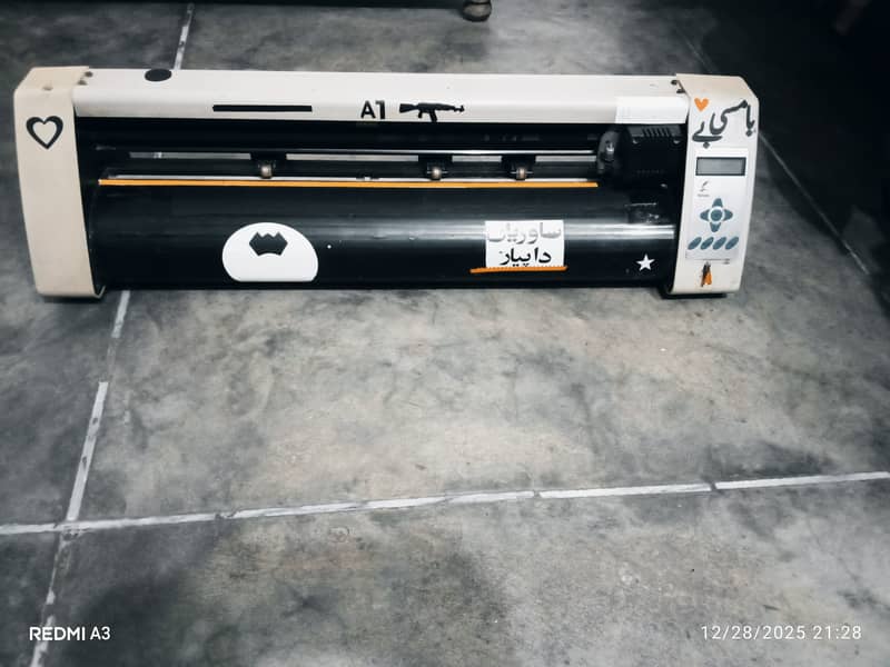 Cutting plotter 3