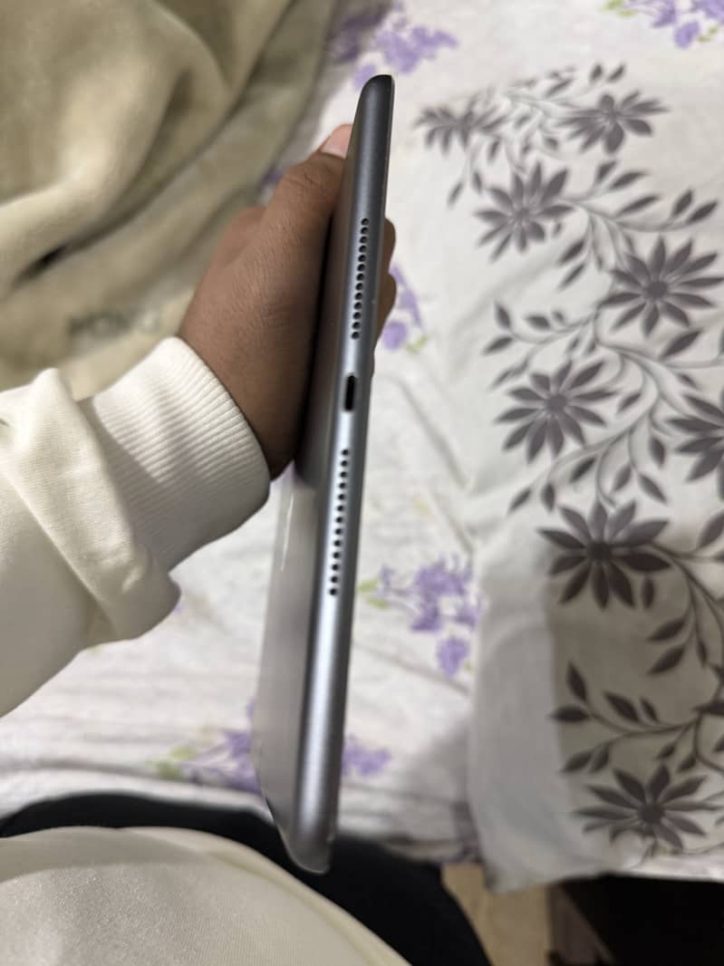 Ipad 9th generation 4