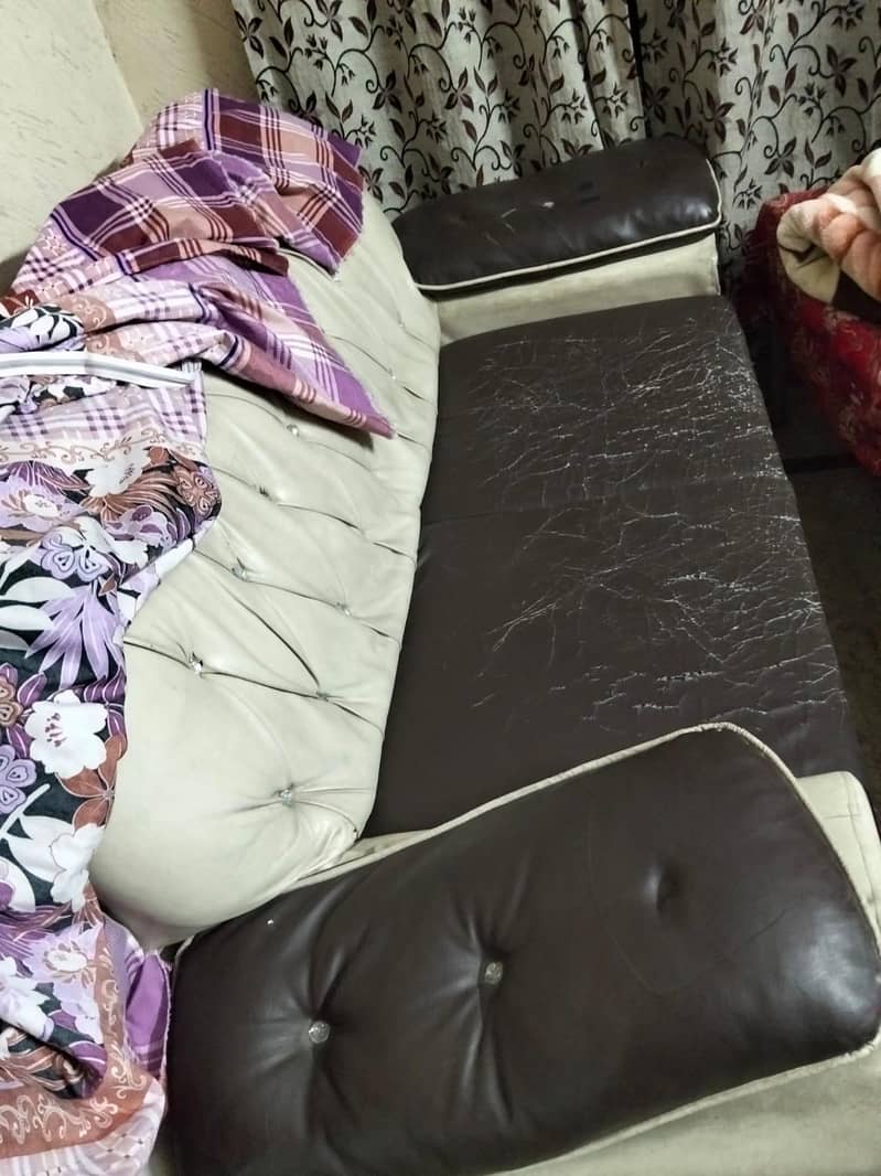 Leather sofa set 7