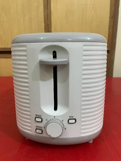 Rusel Hobs Electric 2 Slice Toaster