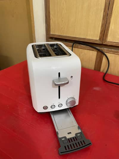Kambrook Electric 2 Slice Toaster