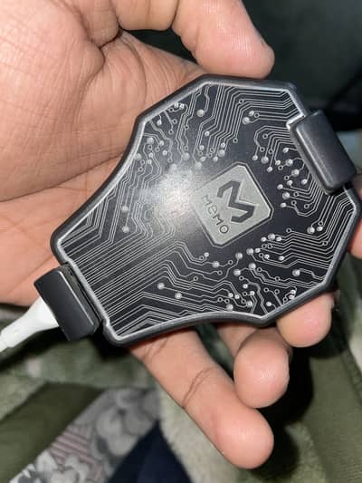 Fan cooler for mobile gamers