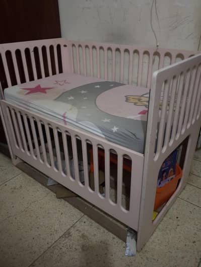 baby cot