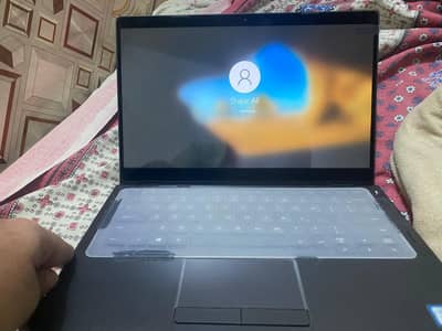 Dell 5300 2 in 1 Laptop