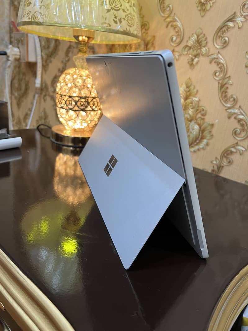 Microsoft surface pro 6 2