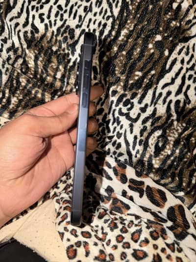 15 pro max 256GB JV with box