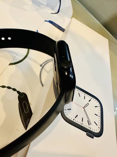 Apple Watch Series 7 – 45mm (Midnight)