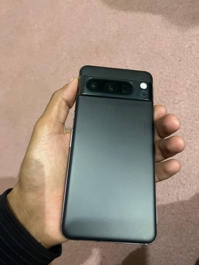 GOOGLE PIXEL 8pro Exchange possible with 13pro max or above