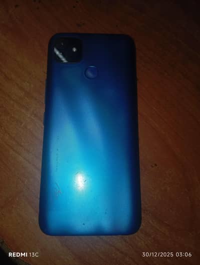 3gb 32 gb dual sim hy