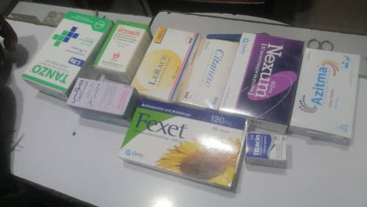 Old female ka leya female caretaker kee need ha