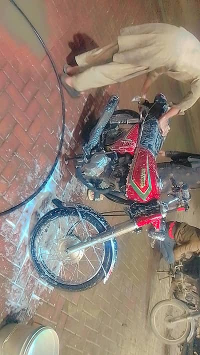 Honda cg 125 Karachi no