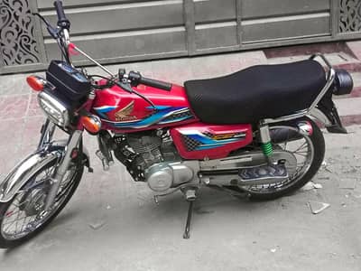 HONDA 125 2023/24 LAST MONTHA