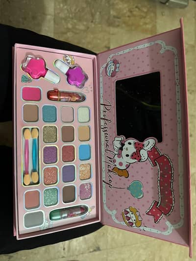 Barbie makeup kit