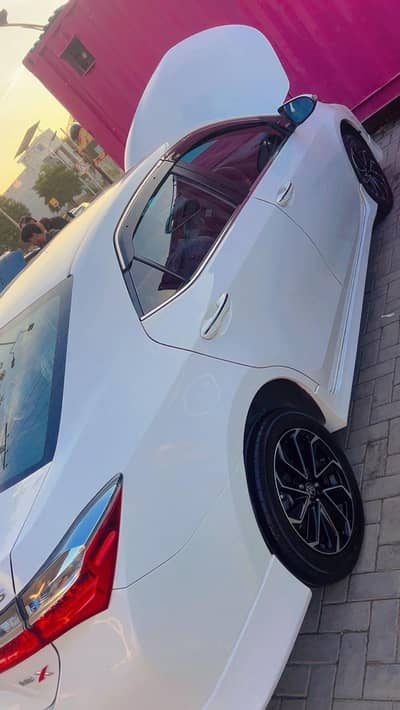 Toyota corolla Altis grande