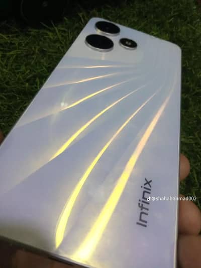 infinix hot 30 8+8 /128