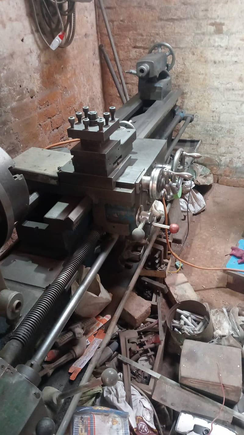 Lathe machine 5