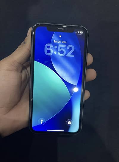 iPhone 11  |   64GB   | IOS latest 26.2 updated