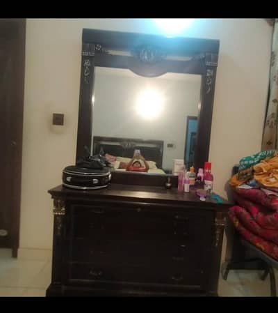 dressing table, 3 door almari,glass table,singal bed ,divider