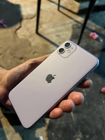 iPhone11  128gb