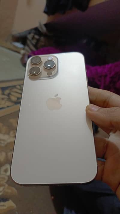 Apple iPhone 16 Pro Max