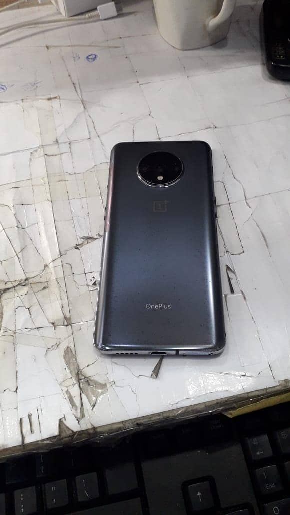 ONEPLUS 7T 1