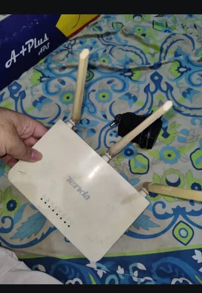 Tenda ROUTER F3 extended range