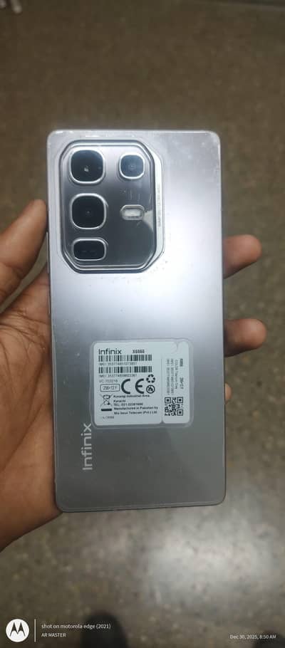 infinix note 50 pro 12/256gb with full box.
