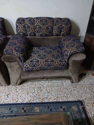 7 seater sofa new condition