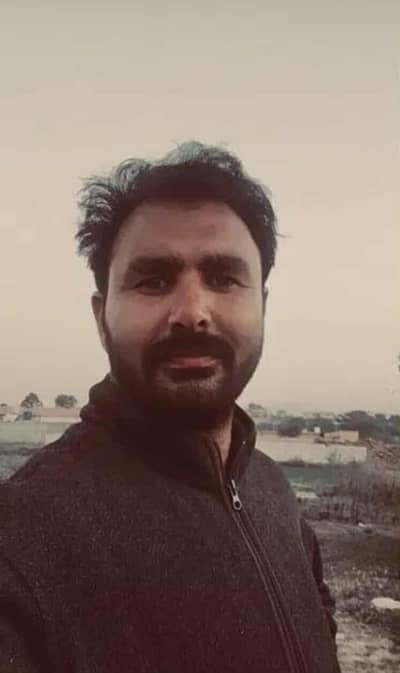 i need job in bahria town karachi