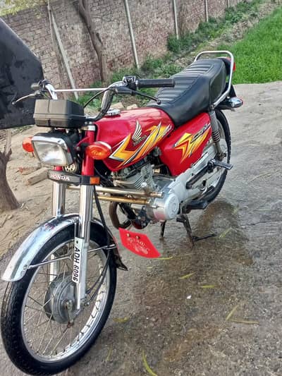 Honda CG125 munasib qeemat