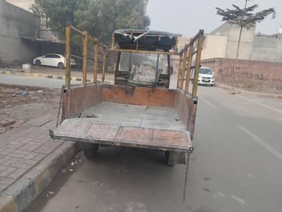 teezraftar loader rickshaw