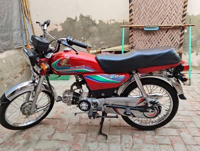 Honda CD70 For Sale.