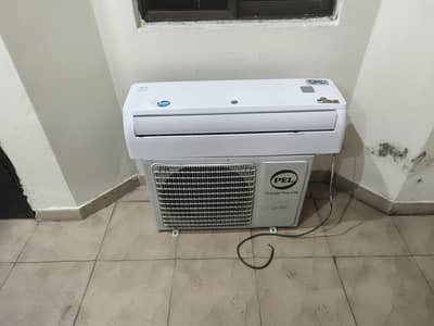 DC inverter PEL 1.5 ton hot and cool