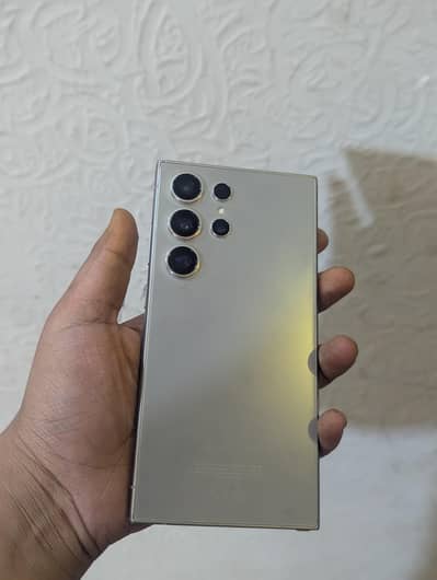 Samsung S24 Ultra Just box open