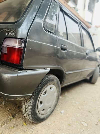 Suzuki mehran vxr modle 2011 outclass conditions engine urgsale need