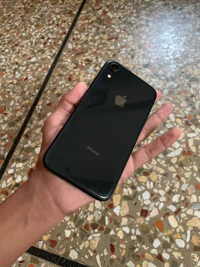 I phone Xr JV 64 Gb