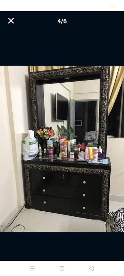 03312245142 my home used bedroom set for sell.