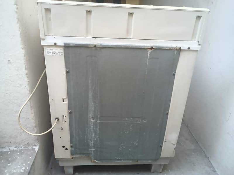 Model Sharp ES 25FA 2