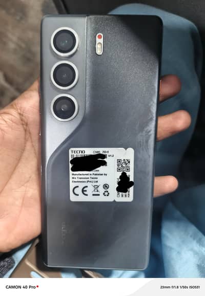 Tecno camon 40 pro