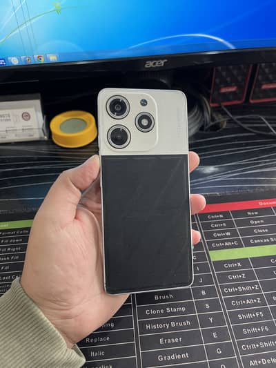 Tecno Spark 10 Pro 16 Gb 256Gb