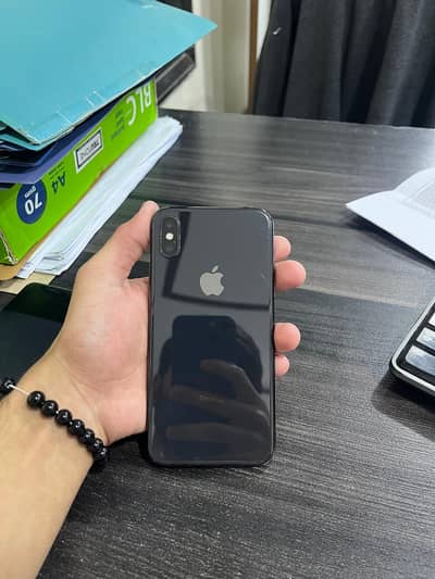Apple iPhone X (Pta Approved)