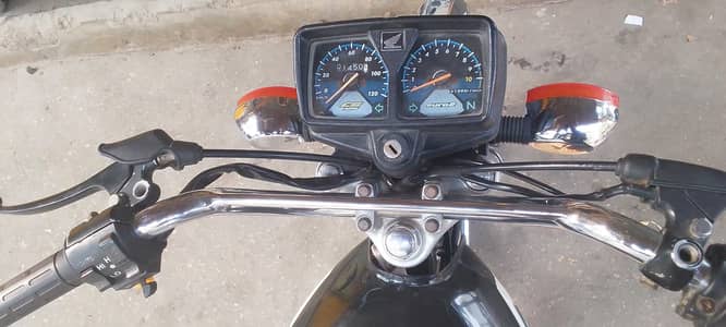 Good condition engine seld