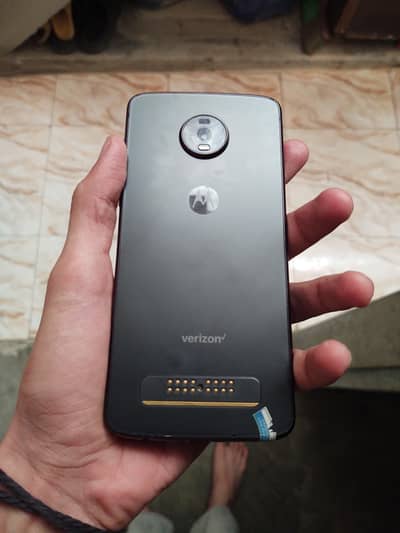 Moto Z4  4/128