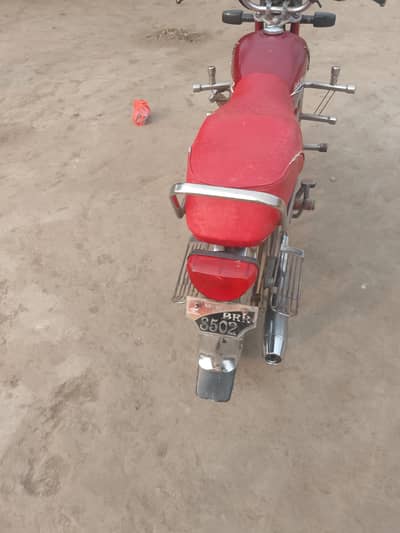 CD70 original bike 2013 model bike sale